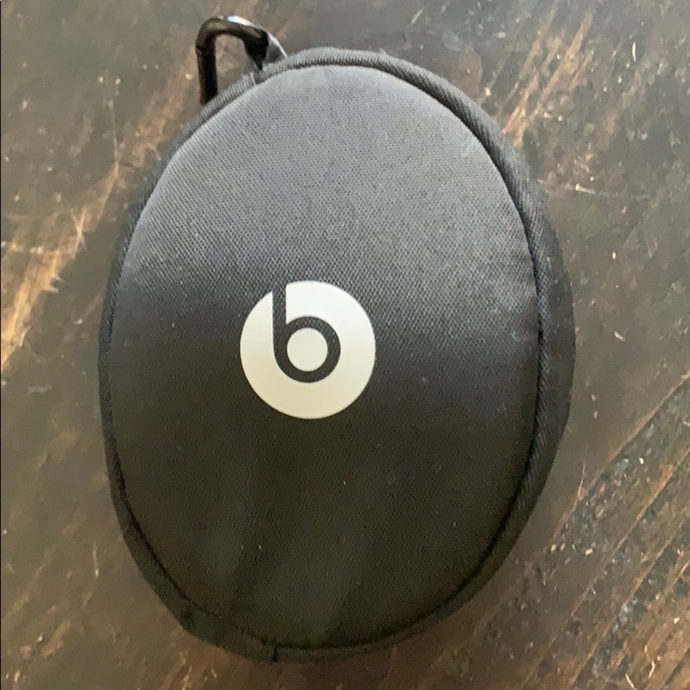Beats solo 3 matte black